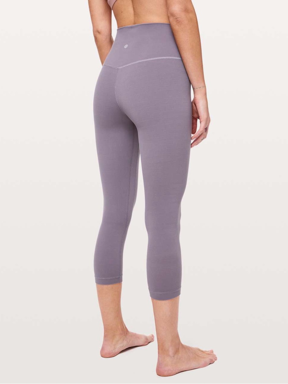i141 LULULEMON Align Crop leggings